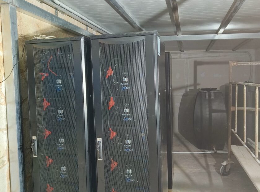 Sunlight Lioness 122kWh