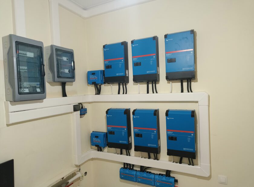 Victron MPII 48/5000/70/50